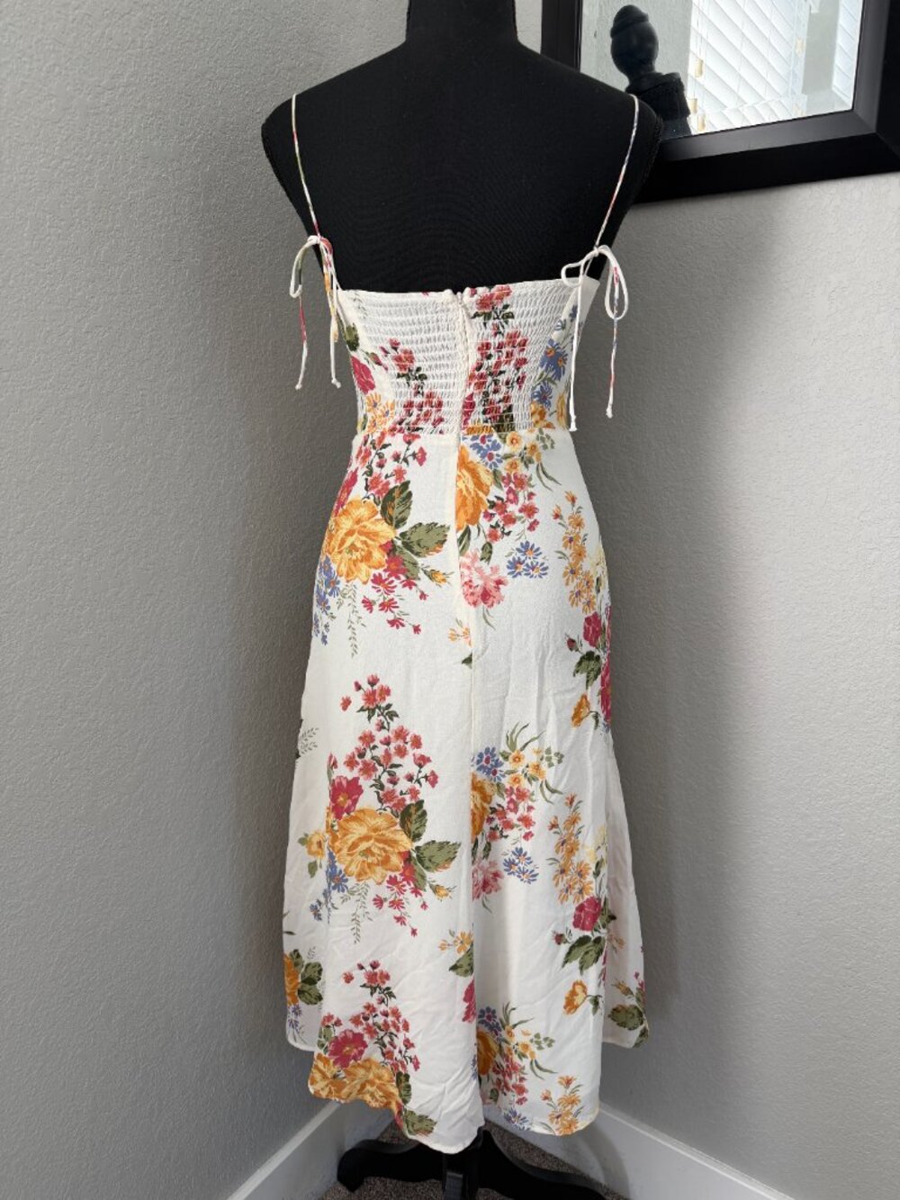 REFORMATION Juliette Crepe Ivory Floral Bouquet Midi Dress 0 - Picture 6 of 11